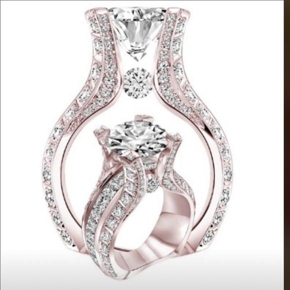 Fun ring - Picture 3 of 3